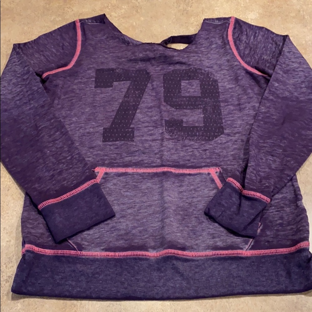 Women’s Maurice’s shirt size medium